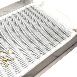 fertige_wimpernfaecher_3d_mega_fans_jb_lashes_2a