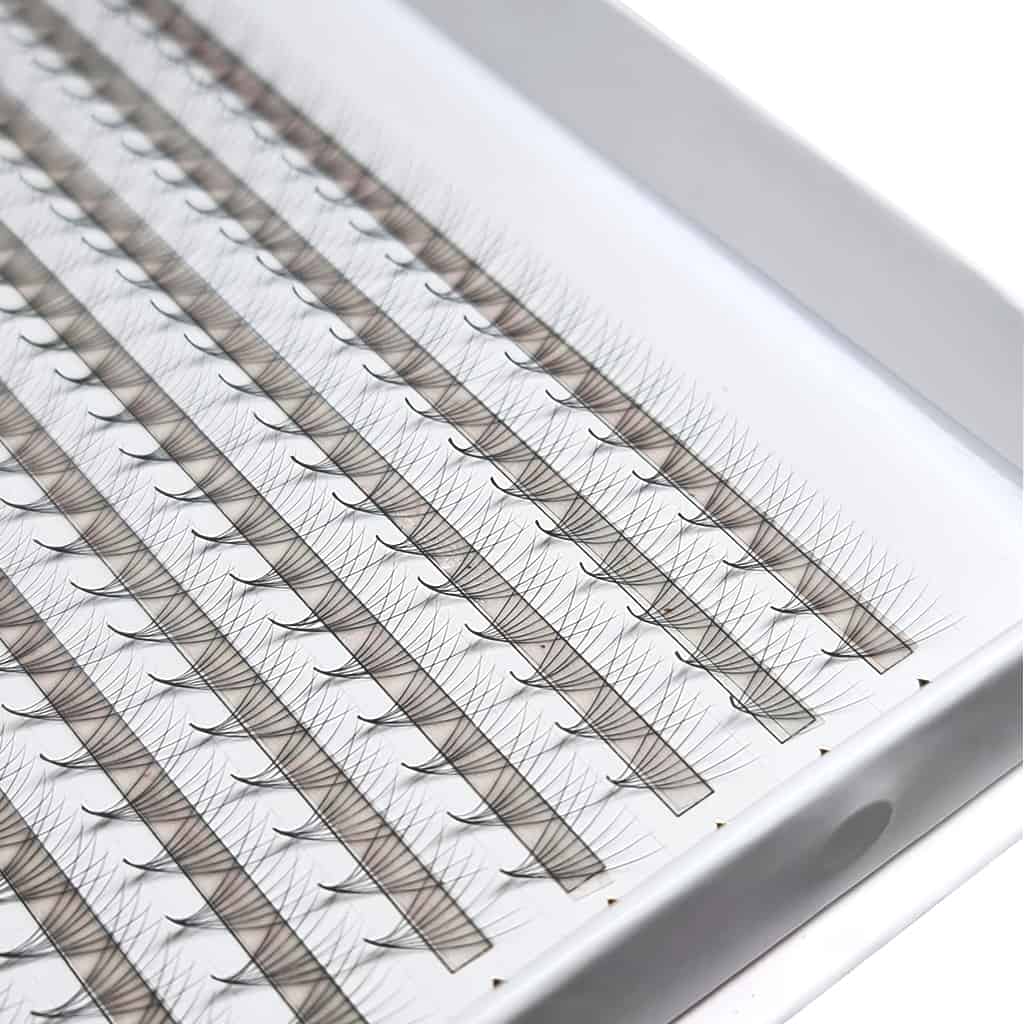 fertige_wimpernfaecher_mega_fans_8d_005_1a